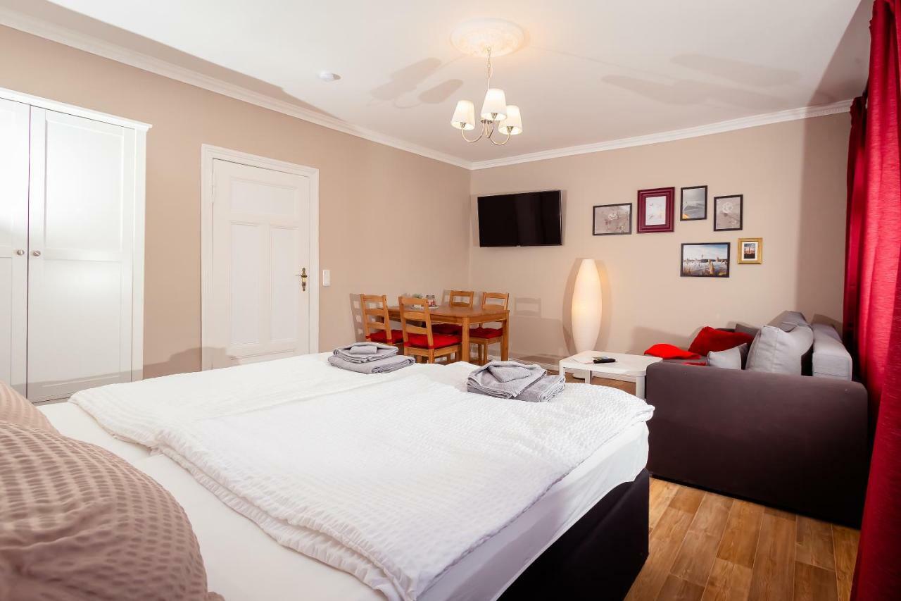 Ferienwohnung Gruenderhaus Brandenburg  Esterno foto